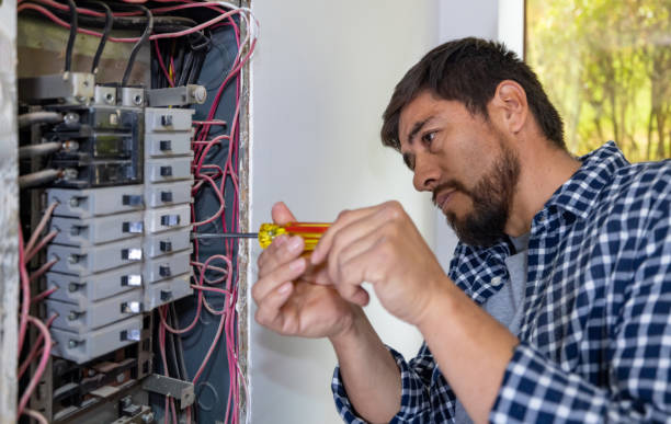 Best Affordable Emergency Electrician  in Rosebud, SD